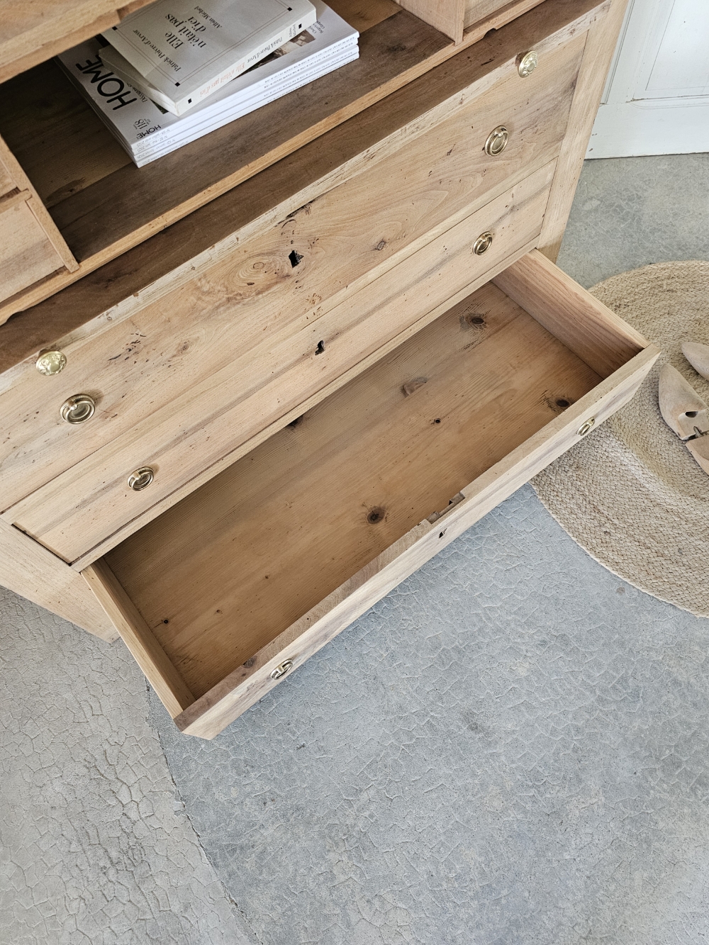 Ancienne commode secretaire en noyer massif et sapin20260224_145914