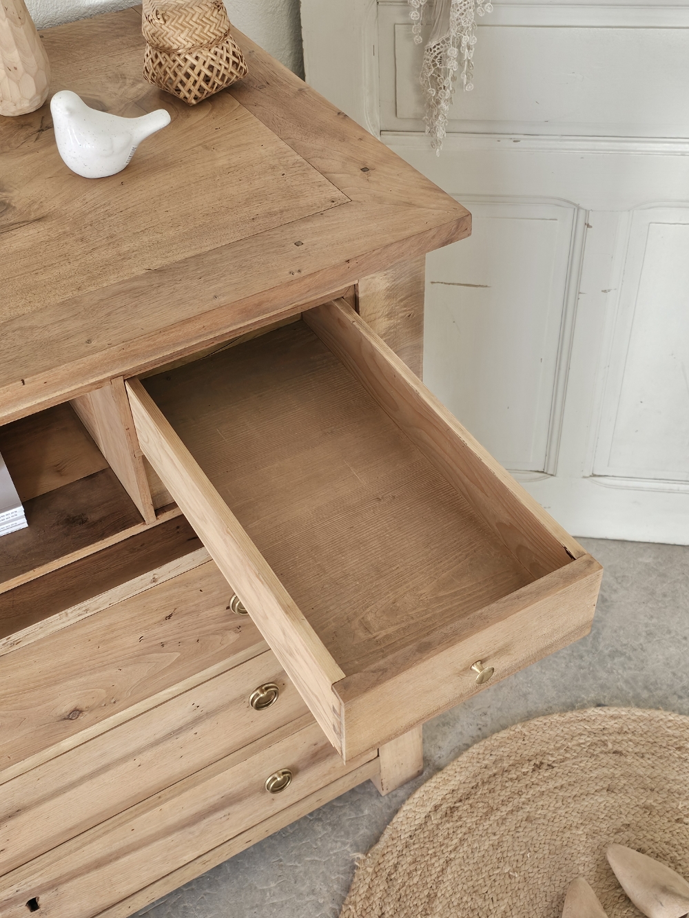 Ancienne commode secretaire en noyer massif et sapin20260224_145712
