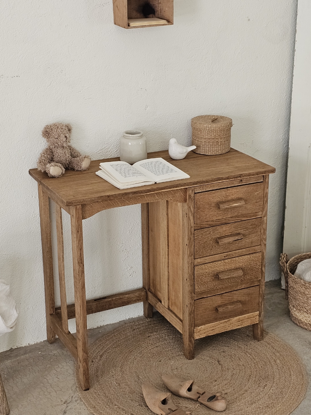 bureau enfant style parisien en chêne massif20260304_105817