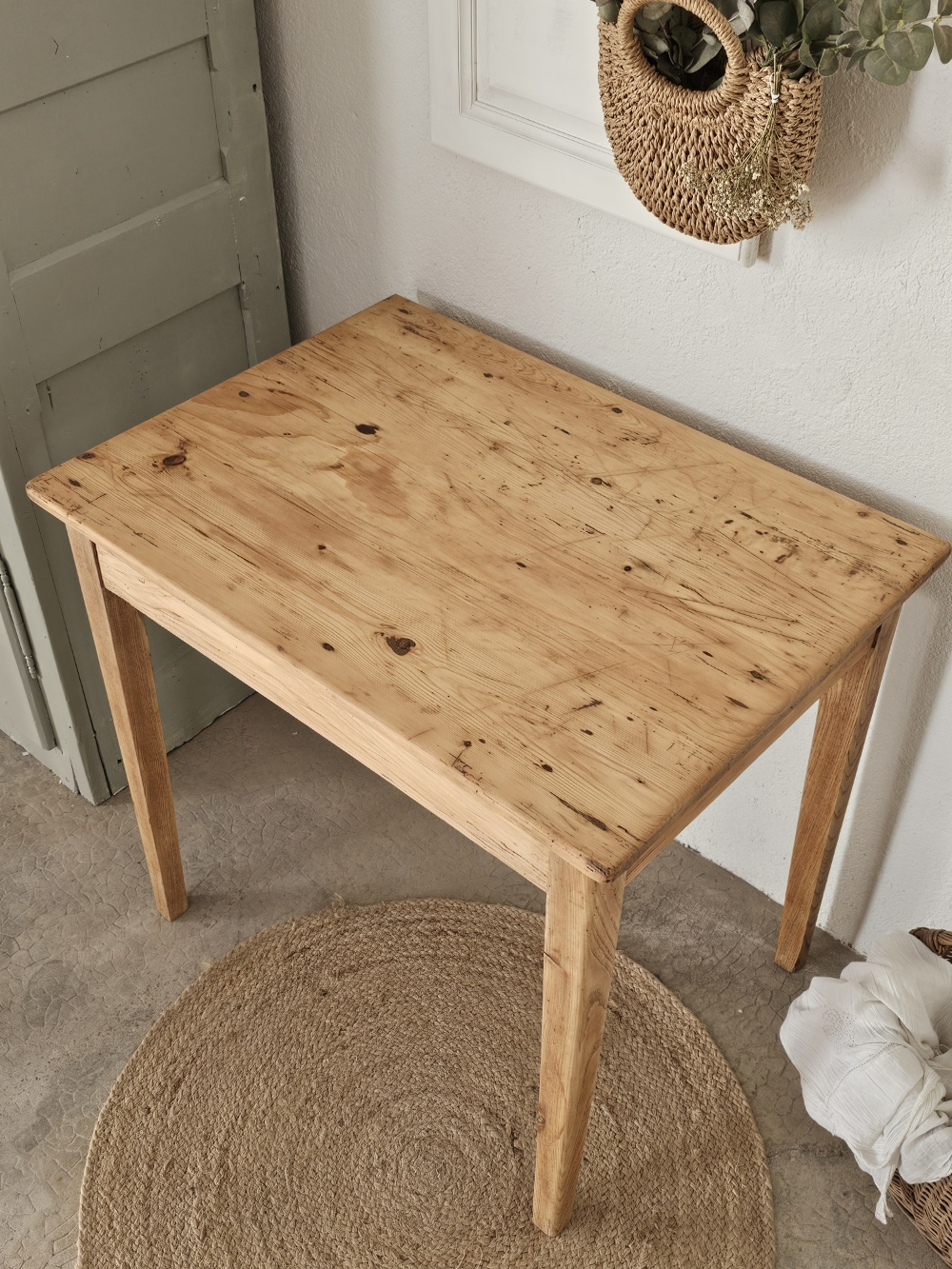 ancienne table-bureau en bois massif-sapin 20260306_114517