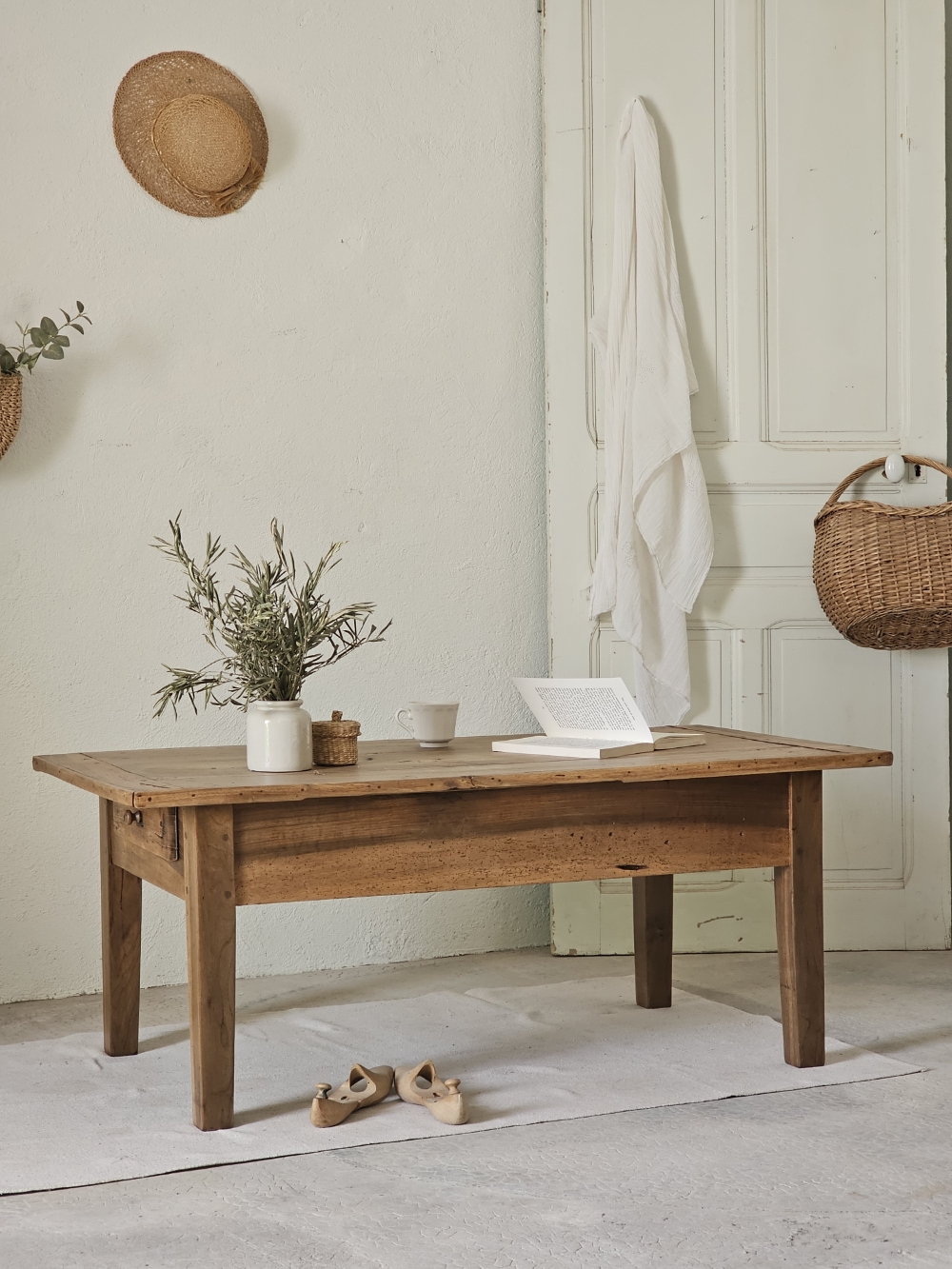 Ancienne table de ferme basse 3 tiroirs20260425_113943