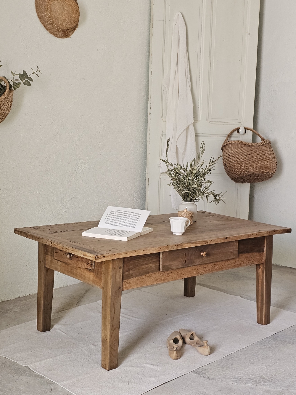 Ancienne table de ferme basse 3 tiroirs20260425_113257