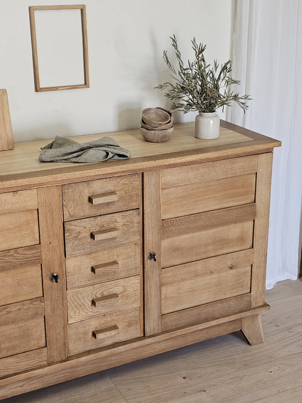 Buffet %22Enfilade%22 René Gabriel 20260501_150013