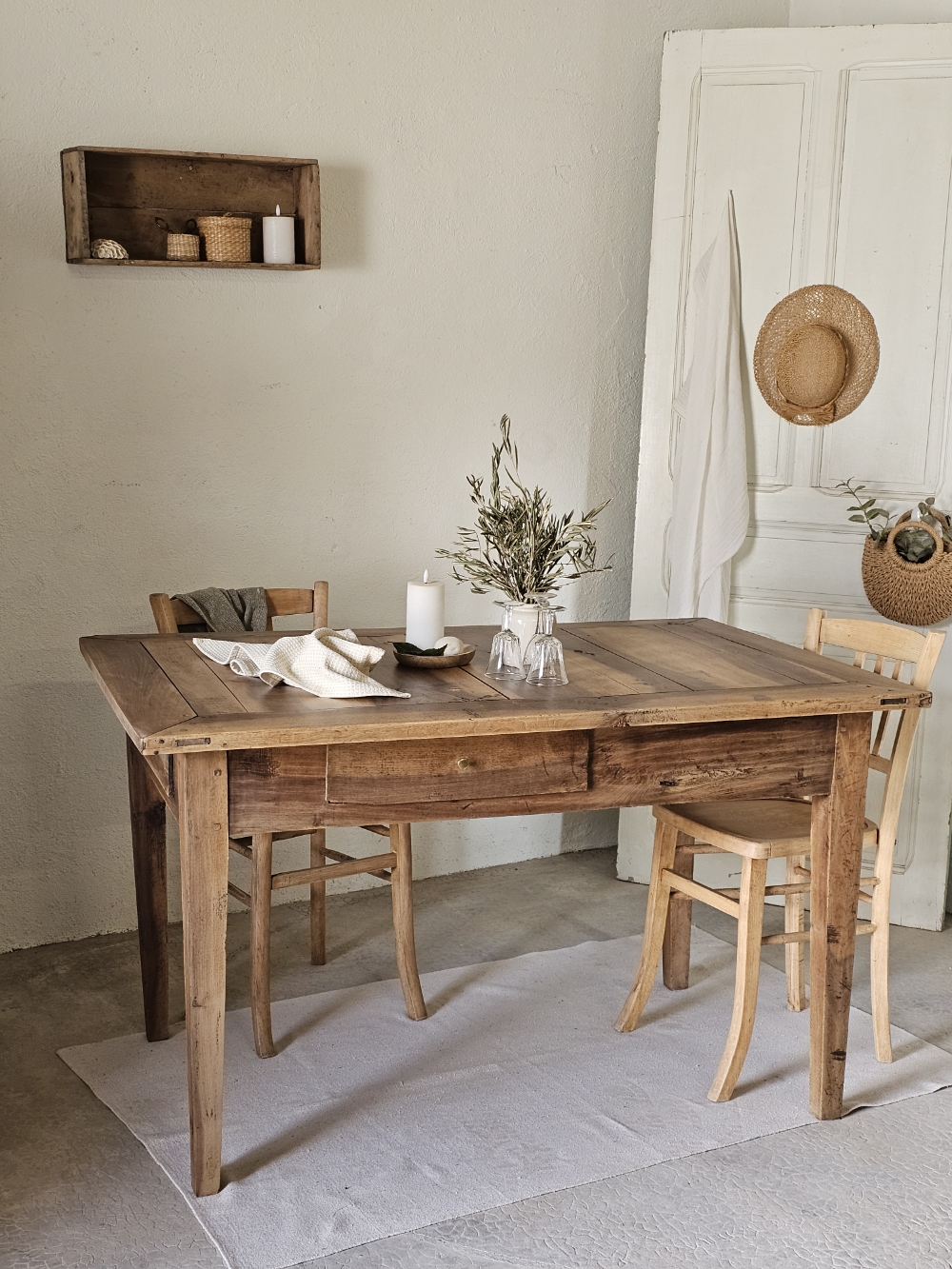 Table de Ferme en Chêne Massif – 3 Tiroirs – Style Authentique20260505_154225