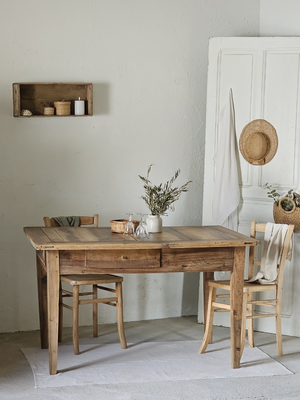 Table de Ferme en Chêne Massif – 3 Tiroirs – Style Authentique20260505_161733