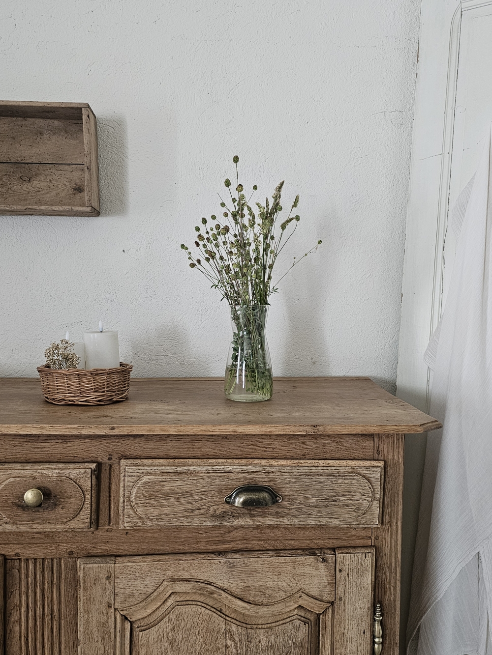 Grand Buffet de Campagne en Bois Brut Rénové20260529_144641