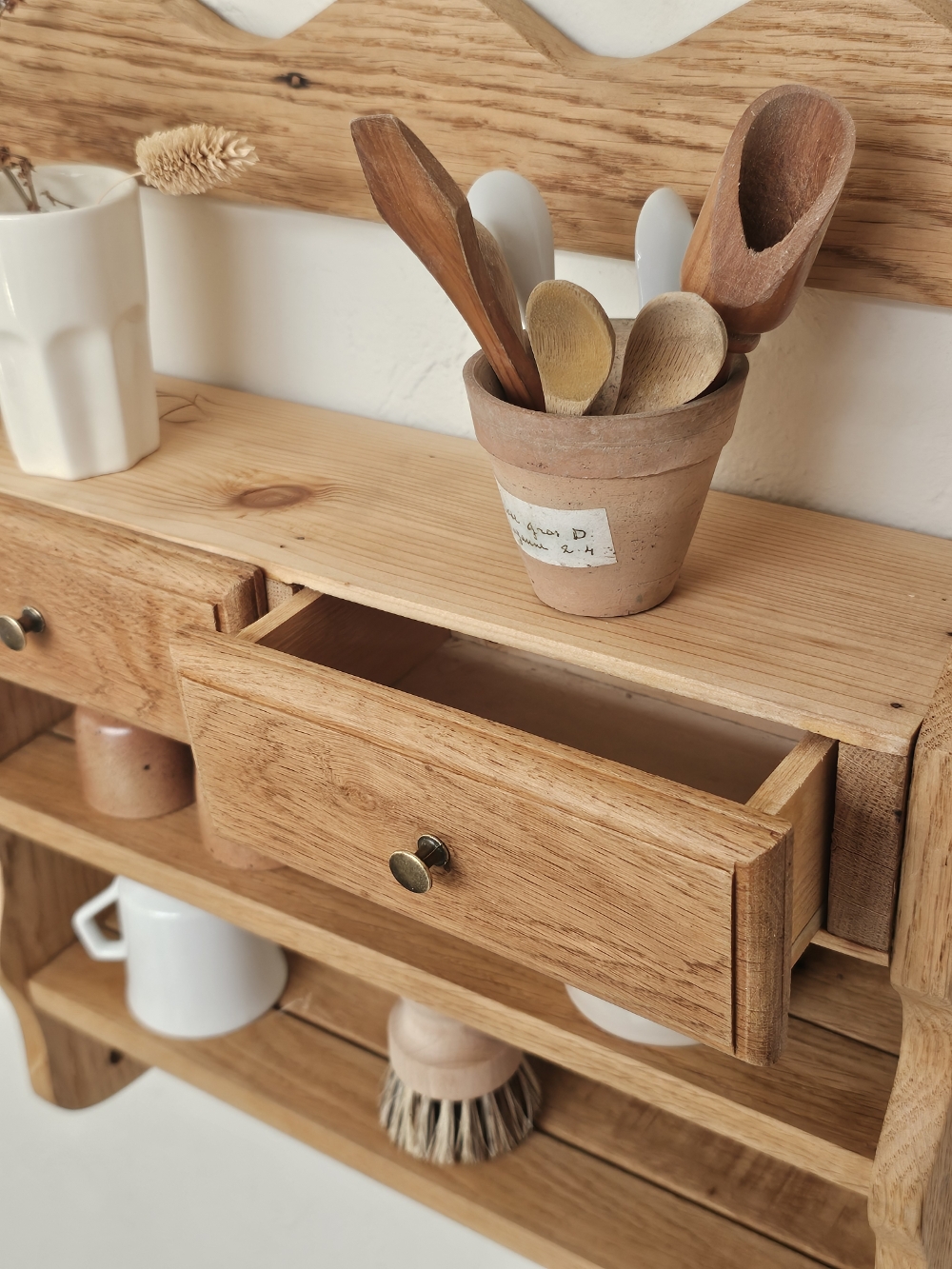 etagere-cuisine-chene-brocante.jpg20260530_180125