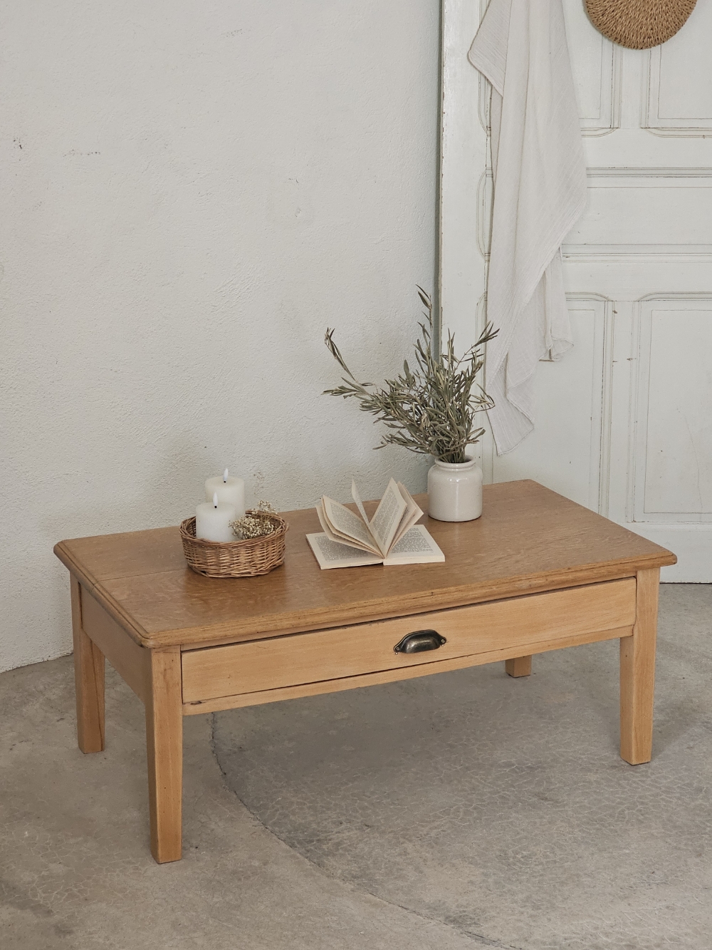 Table basse ancienne en bois restaurée20260623_144749