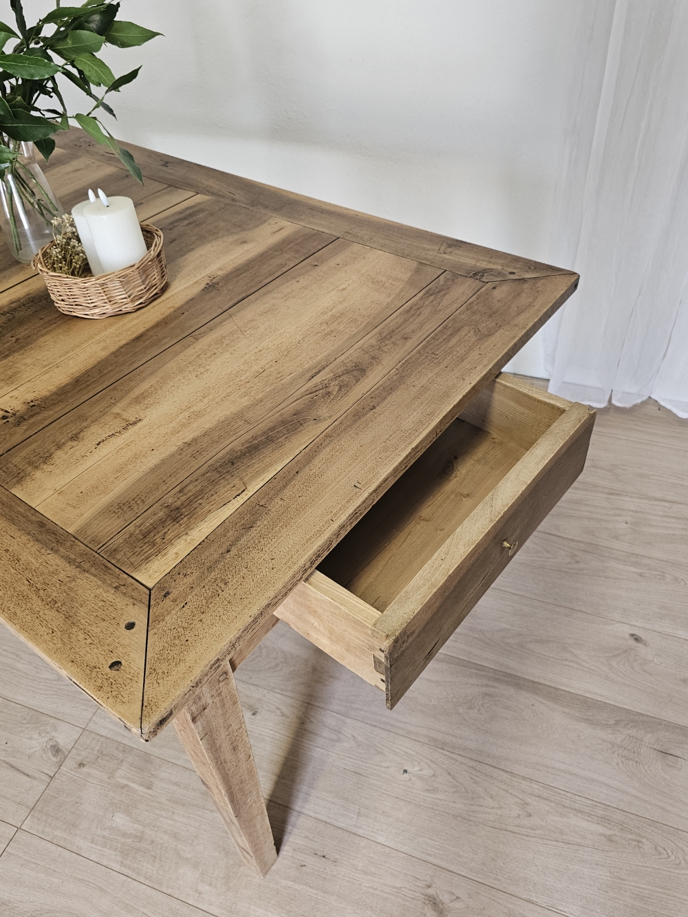 Table de cuisine ancienne style table de ferme en bois20260629_171046