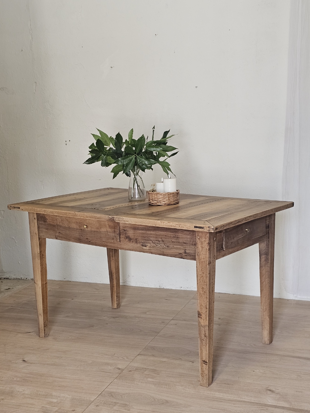 Table de cuisine ancienne style table de ferme en bois20260629_170914