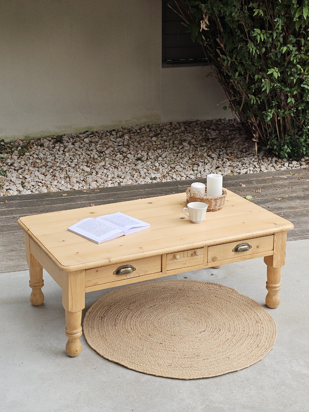 Table basse ancienne en pin massif restaurée20260726_155846