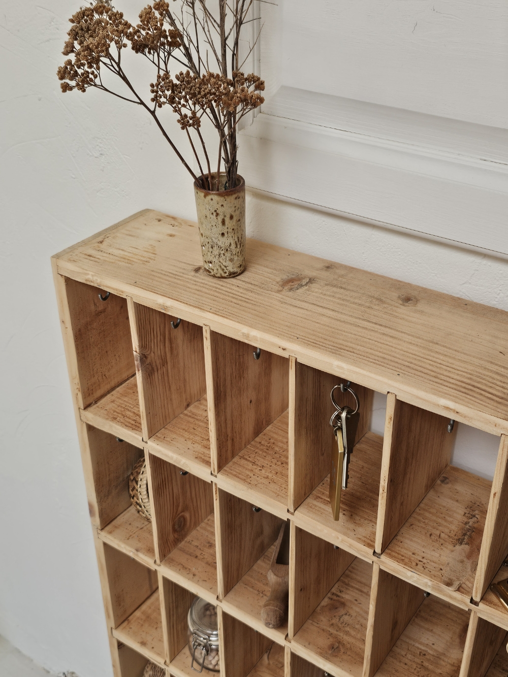 Meuble de métier casier dhôtel vintage en bois brut 72 casiers20260815_165432