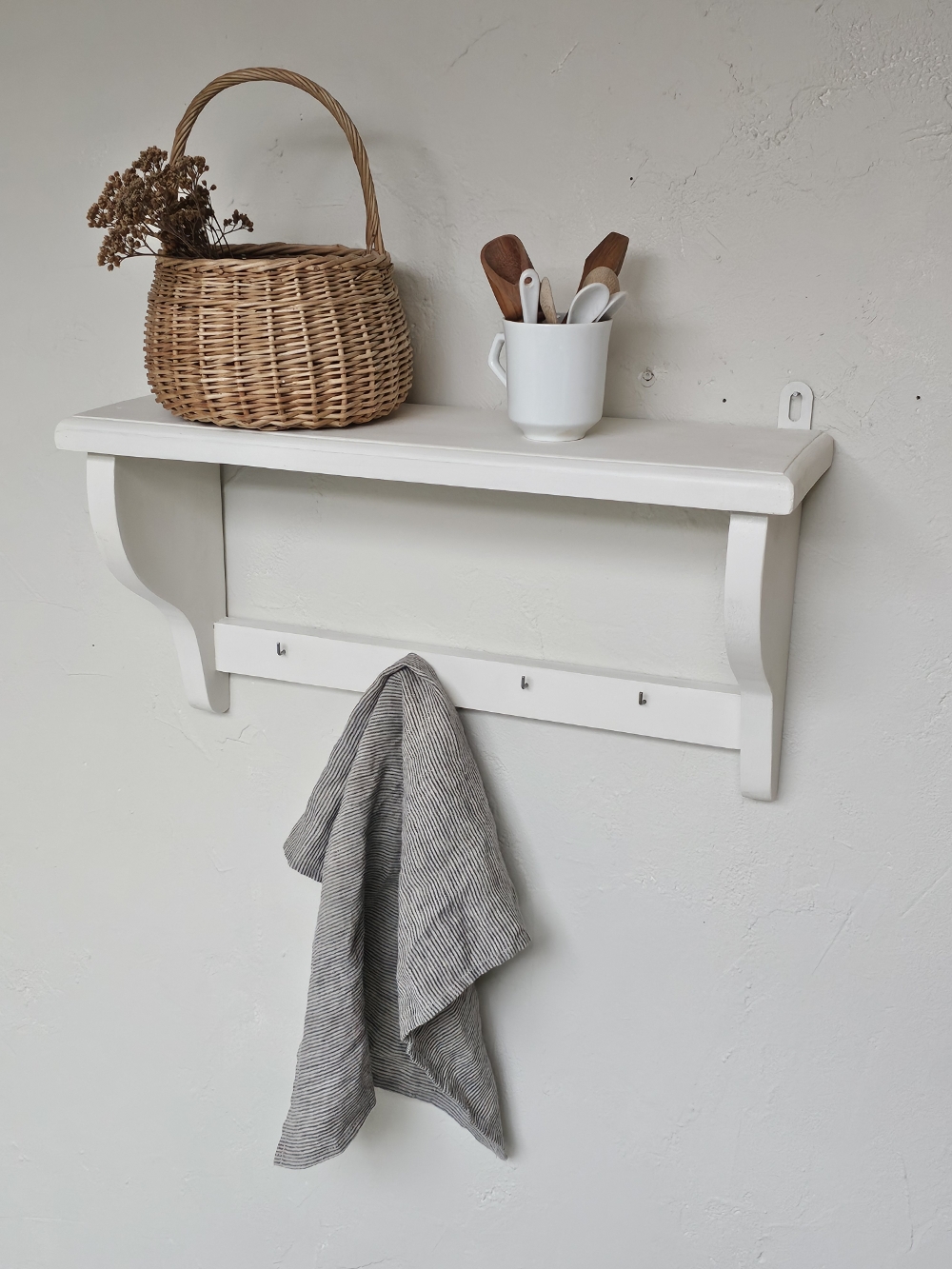 étagère ancienne  blanc crème20260915_192409