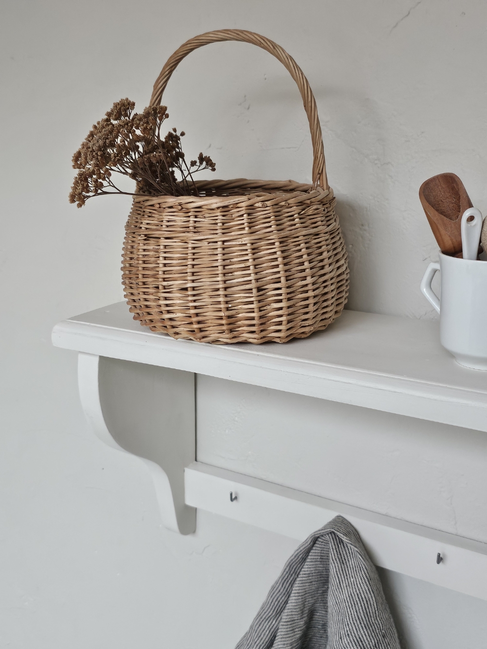 étagère ancienne  blanc crème20260915_192416