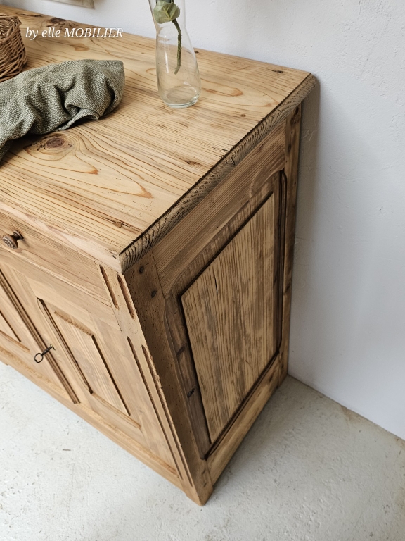 buffet-ancien-bois-naturel-patine-detail-plateau-et-tiroir