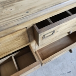 ancien meuble de metier - meuble datelier avec 12 tiroirs et portes étiquettes vintage20250705_080516
