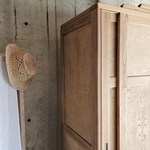 Armoire vintage – portes coulissantes – penderie et étagères – années 50:6020250814_172036