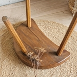 20250922_130236Tabouret tripode en bois massif