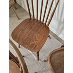 ensemble de chaises bistrot en bois anciennes20260304_133238