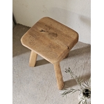 ancien tabouret tripode20260311_140236