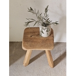 ancien tabouret tripode20260311_140317