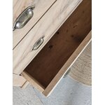 ancienne commode en noyer 3 tiroirs,bois brut et poignées coquille20260403_092249