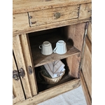 Meuble patiné Petit Buffet Bas Rustique en Bois Br20260426_094735