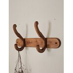 Patère murale vintage en bois massif restauré20260804_101311