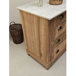 Commode Louis-Philippe ancienne en bois brut et marbre blanc20260814_163046
