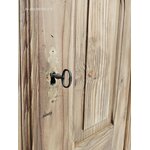 buffet-ancien-bois-naturel-patine-detail-serrure-cle-ancienne