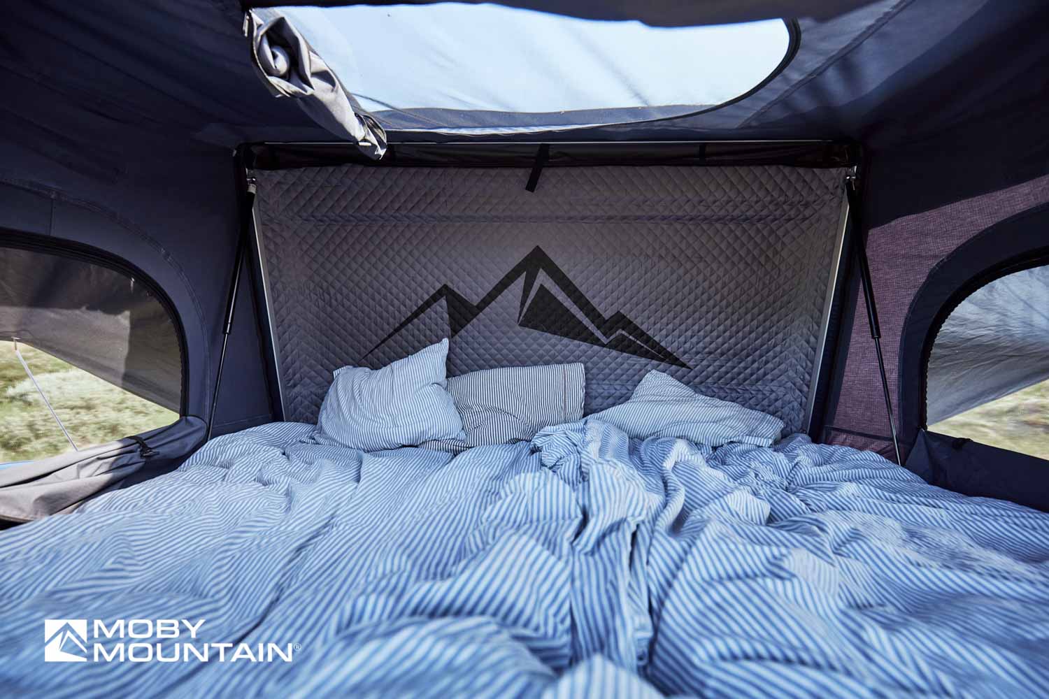 PEAK XXL I Horizontal I Moby Mountain roof top tents (14)