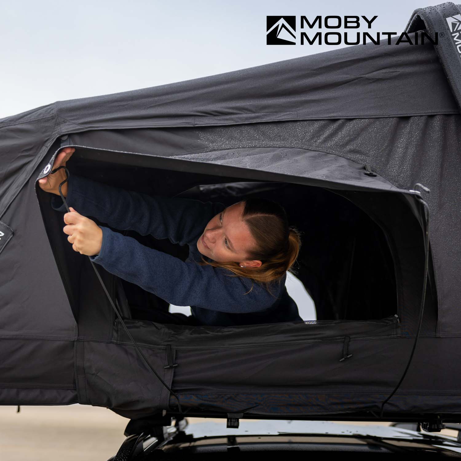 PEAK XXL thunderBlack I Square I Moby Mountain roof top tents (13)