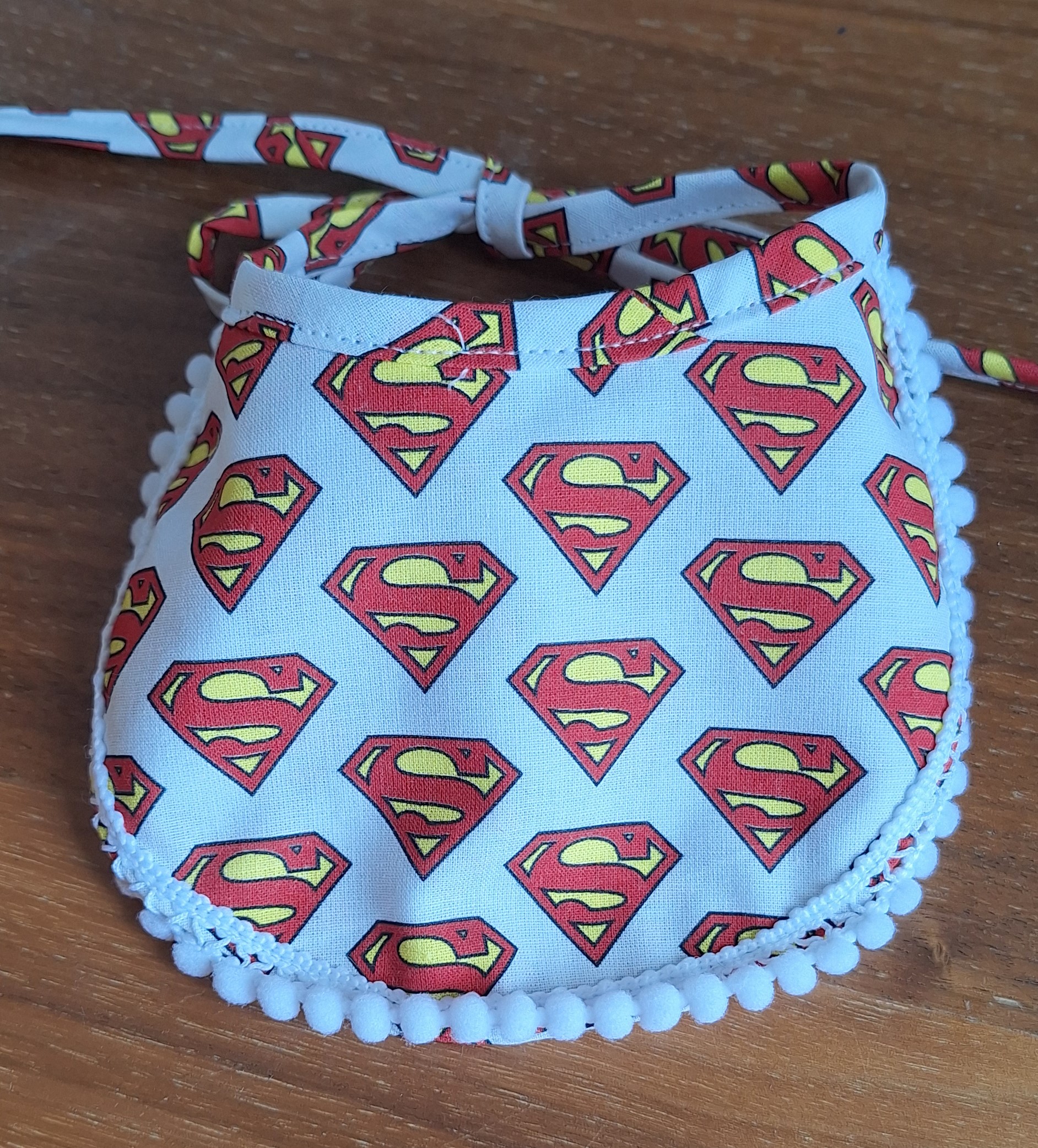 jolicol pompon superman