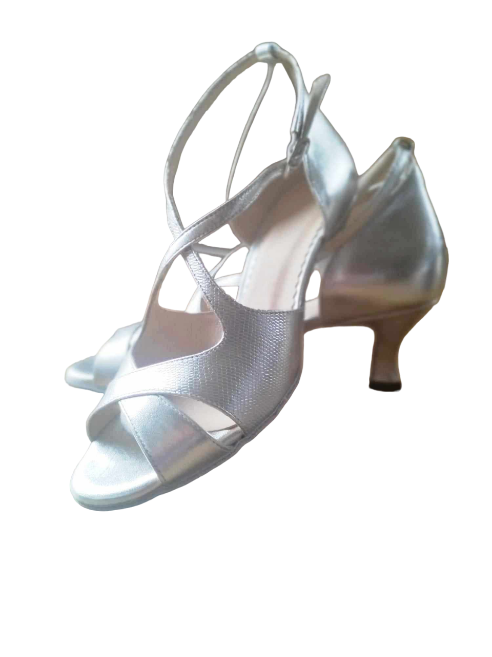 Chaussures de danse femme BUTTY à bouts ouverts en cuir argent avec bride croisée sur dessus du pied talon bobine 5cm, vue 2 chaussures bis
