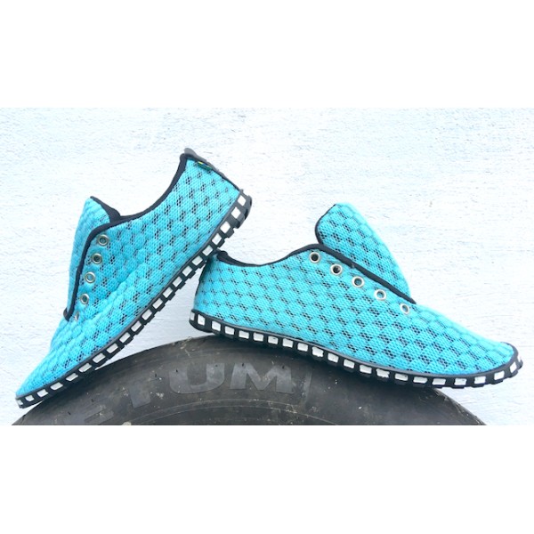 Baskets de danse TAYGRA Corrida bleu ciel souples légères et confortables Vue profil