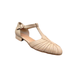 Chaussures de danse femme fermées AGATA cuir beige talon 2cm vue trois quart