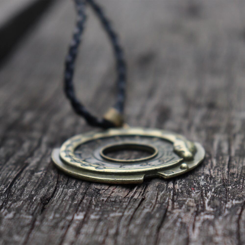 Collier-avec-pendentif-en-Bronze-symbole-de-la-mythologie-la-plus-ancienne-Ouroboros-serpent-infini-Rune