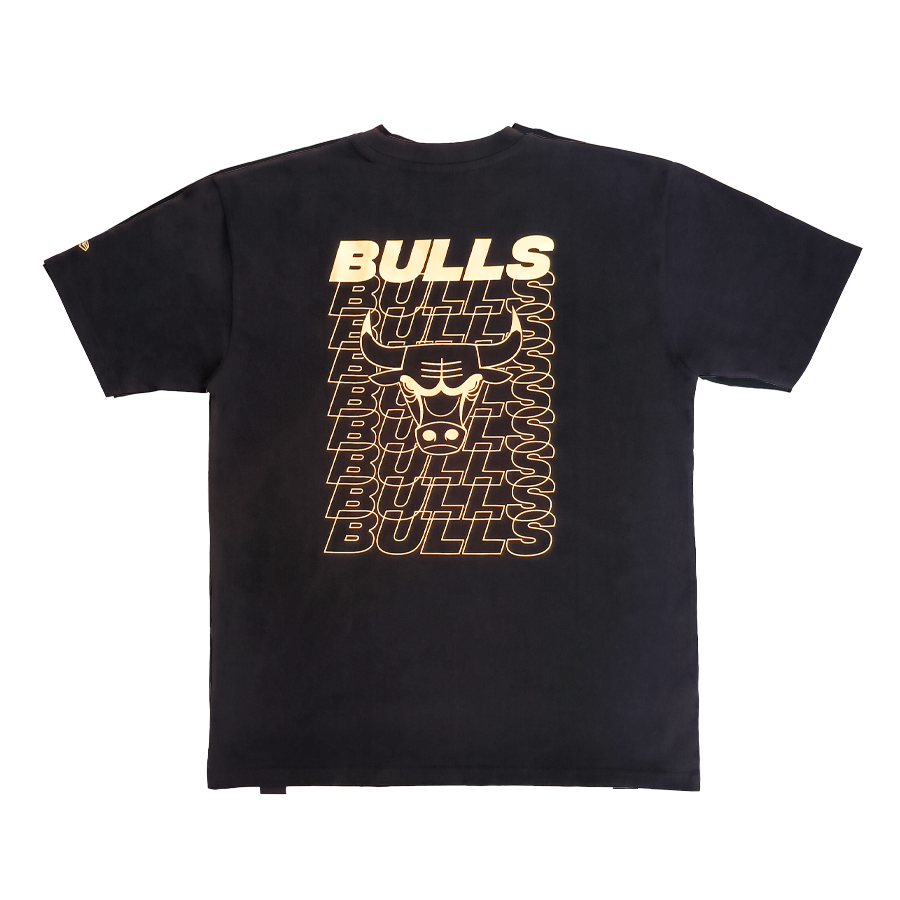 White and gold deals chicago bulls shirt