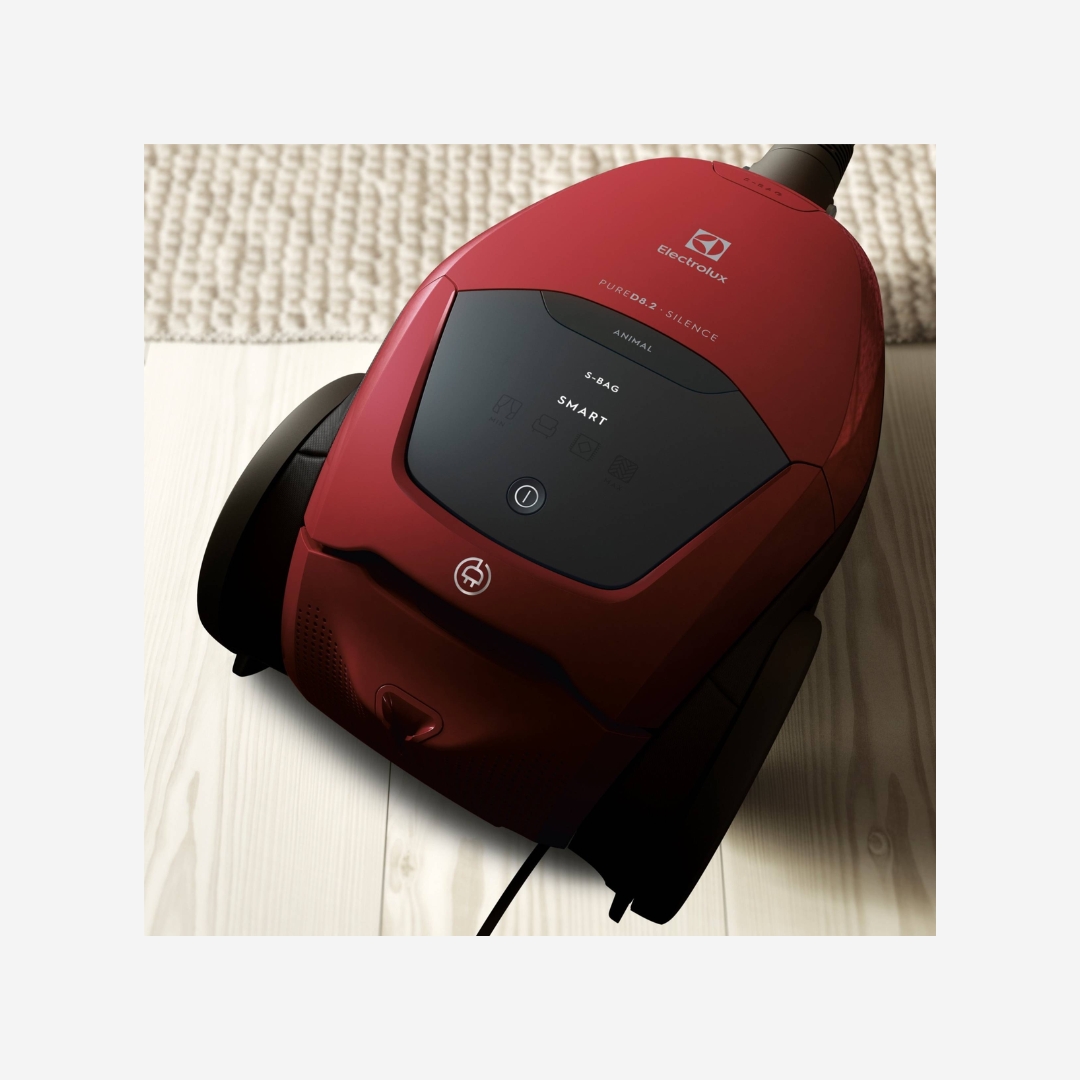 Aspirateur sac ELECTROLUX Pure D8.2 Silence PD824CR