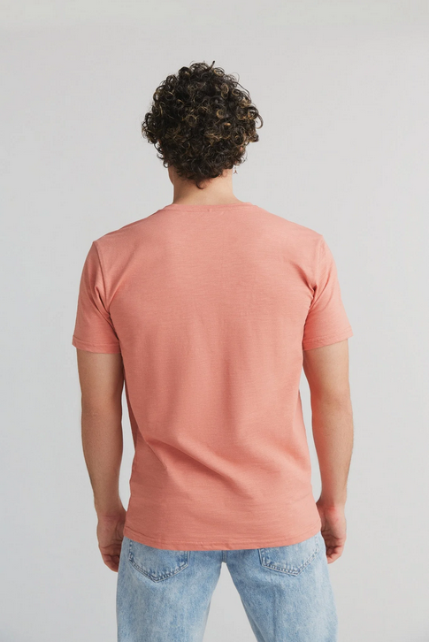 T-shirt-homme-coton-bio_- Salmon Pink – Leela Cotton Naturtextilien Handels GmbH