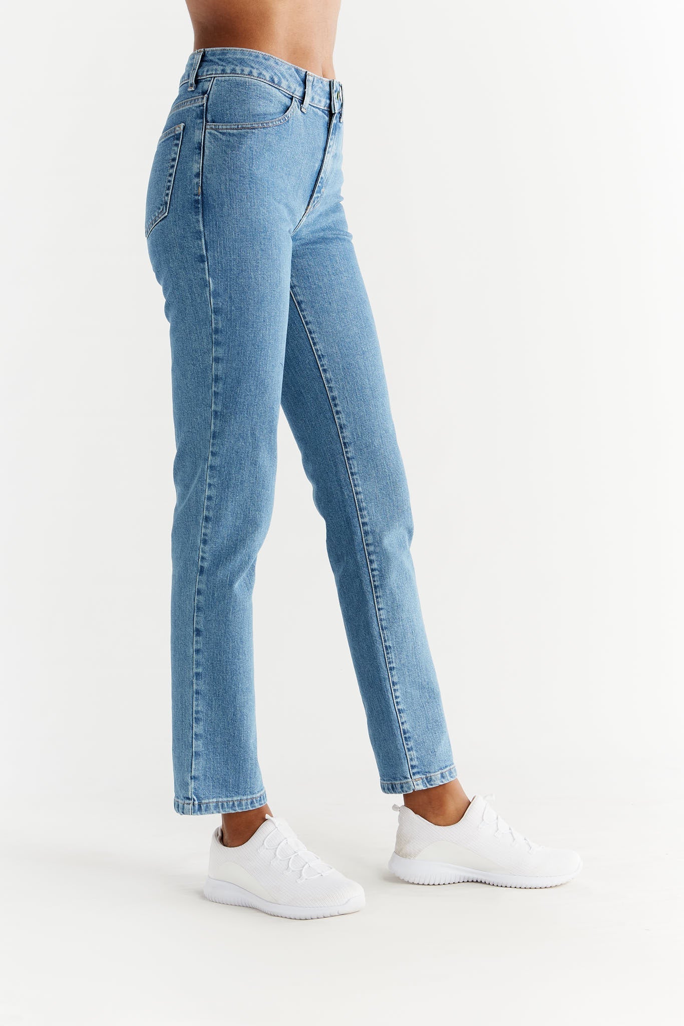 Screenshot 2024-10-22 at 11-52-19 WQ1009-325 Women Straight Fit - Day Sky Blue – Leela Cotton Naturtextilien Handels GmbH