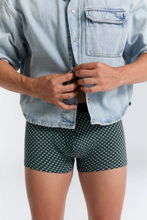 shorty-homme-durable-design-géométrique_2121-132