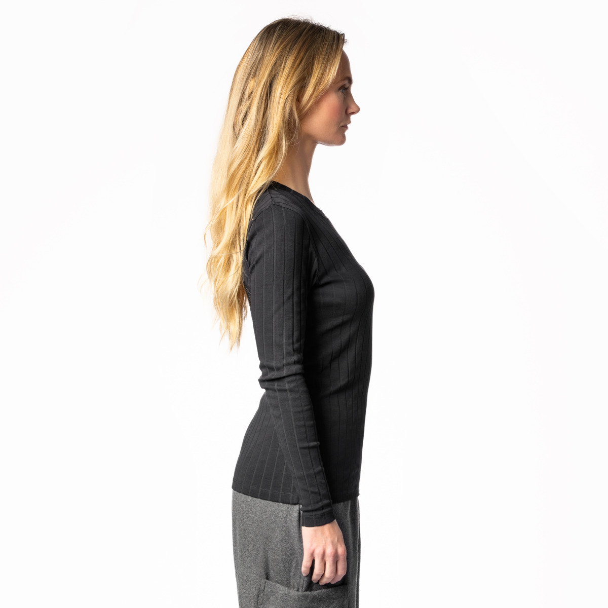 t-shirt-écoresponsable-hiver-femme_63925_52_4