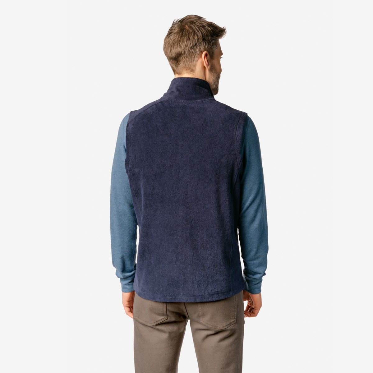 veste-polaire-vue-de-dos_63277_689_5