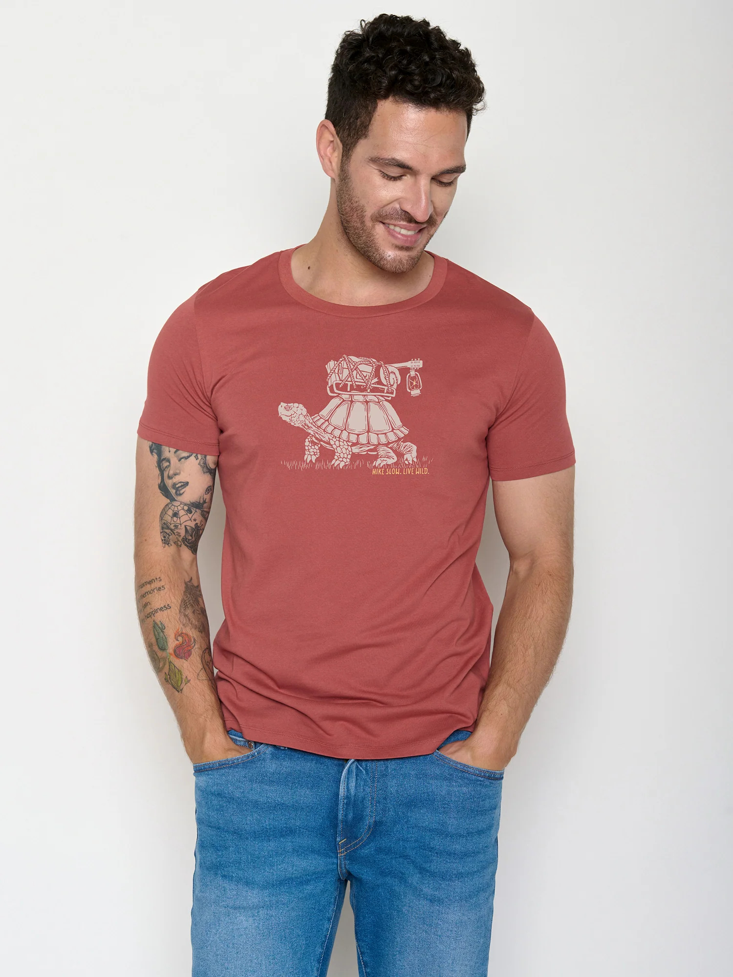 T-shirt homme tortues GREENBOMB en coton bio, rouge couchant