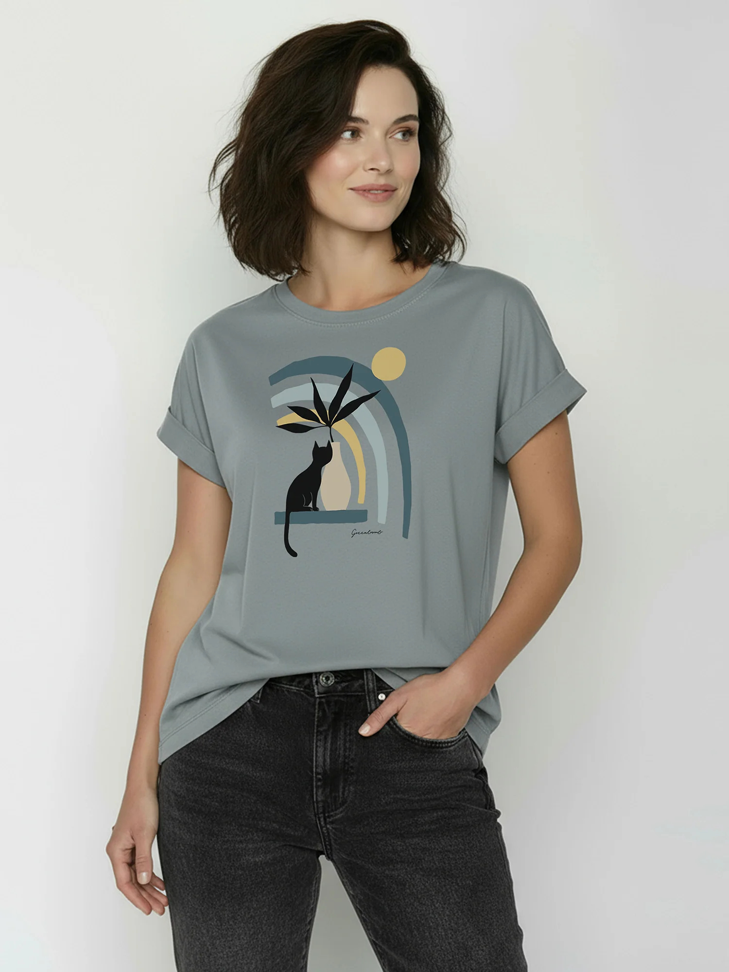 T-shirt femme coupe boxy à motifs chats Cat Vase en coton bio GOTS, gris fumée, porté de face