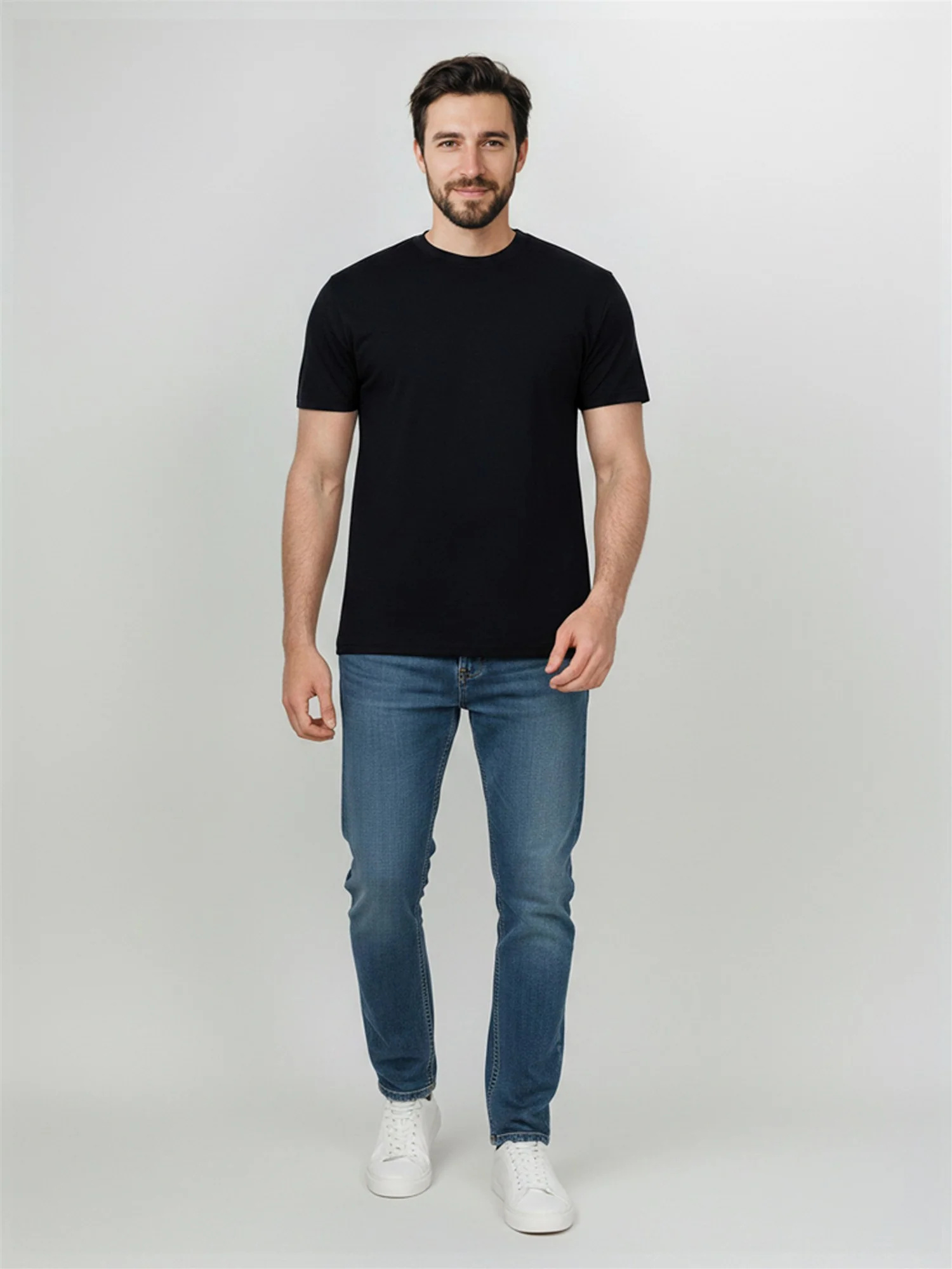 T-shirt homme uni en laine mérinos RWS, noir, porté de dos