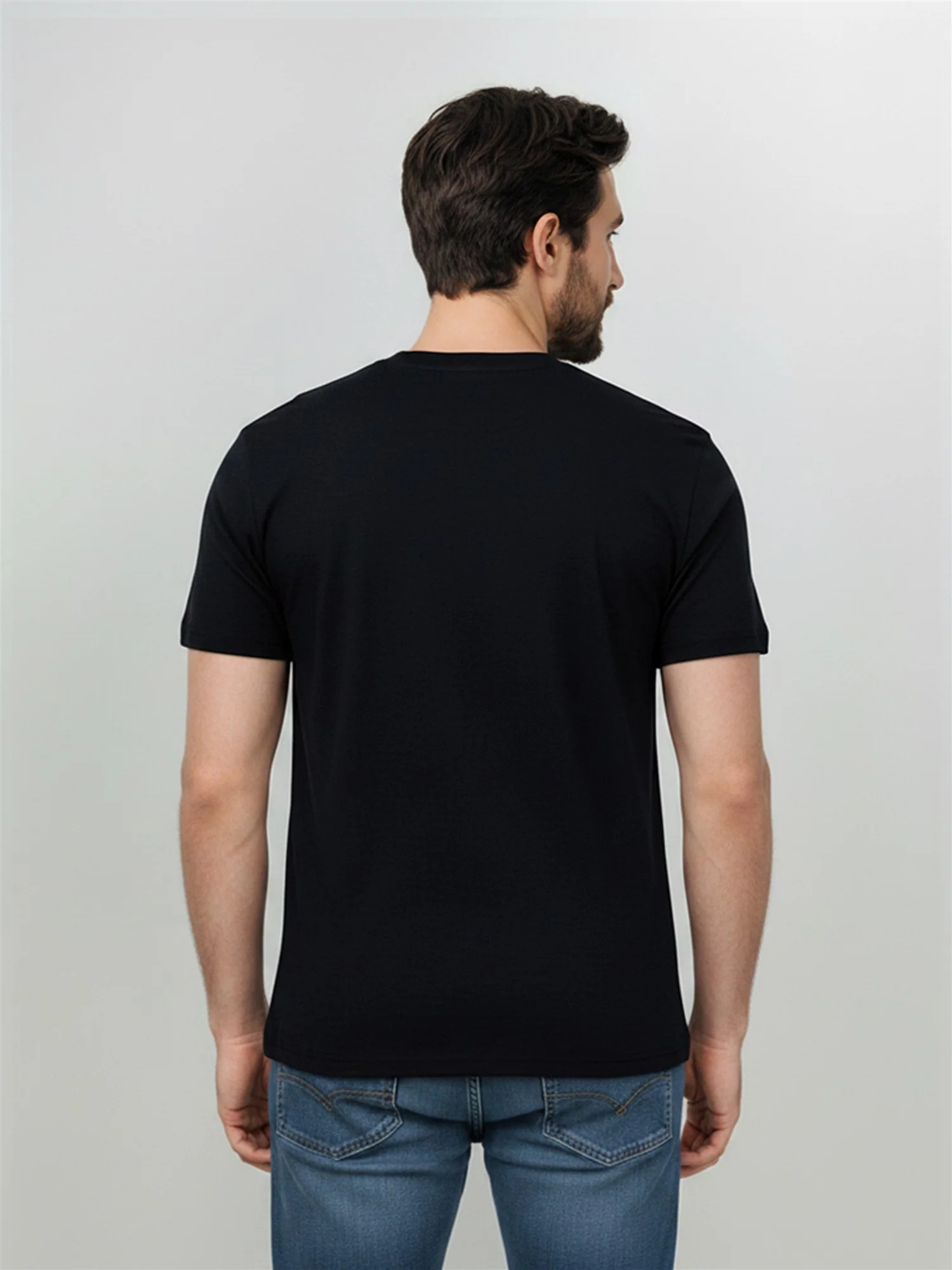T-shirt homme uni en laine mérinos RWS, noir, vue portée en pied