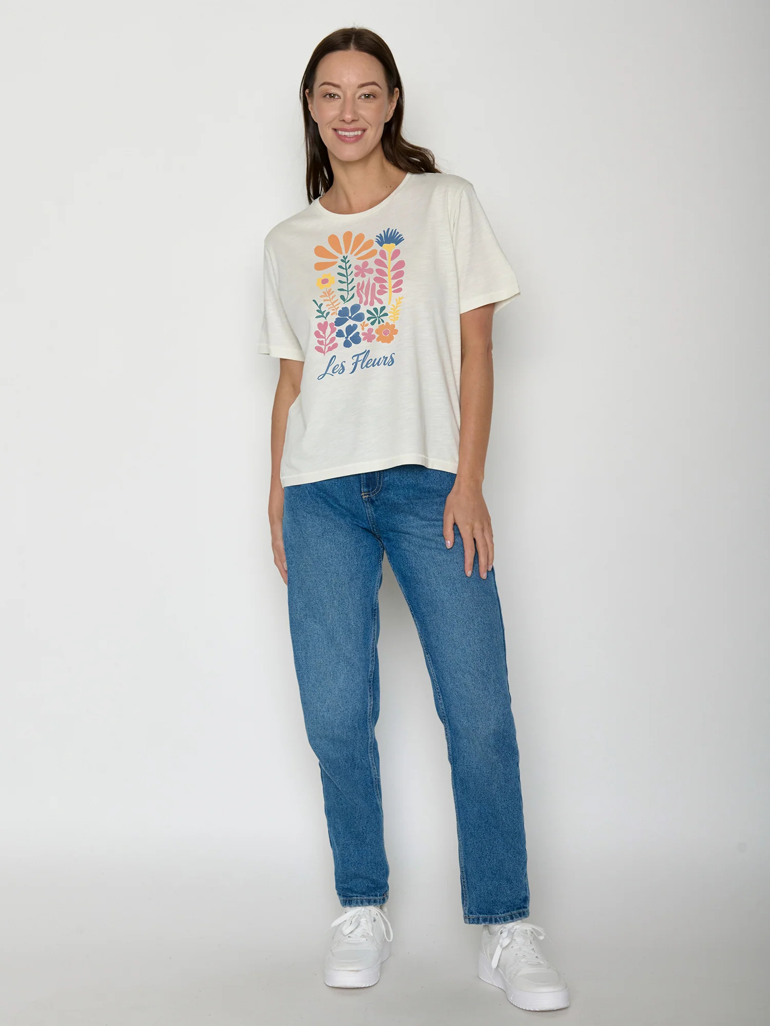 T-shirt femme à motifs fleurs en coton bio GOTS, pierre de lune, porté de dos