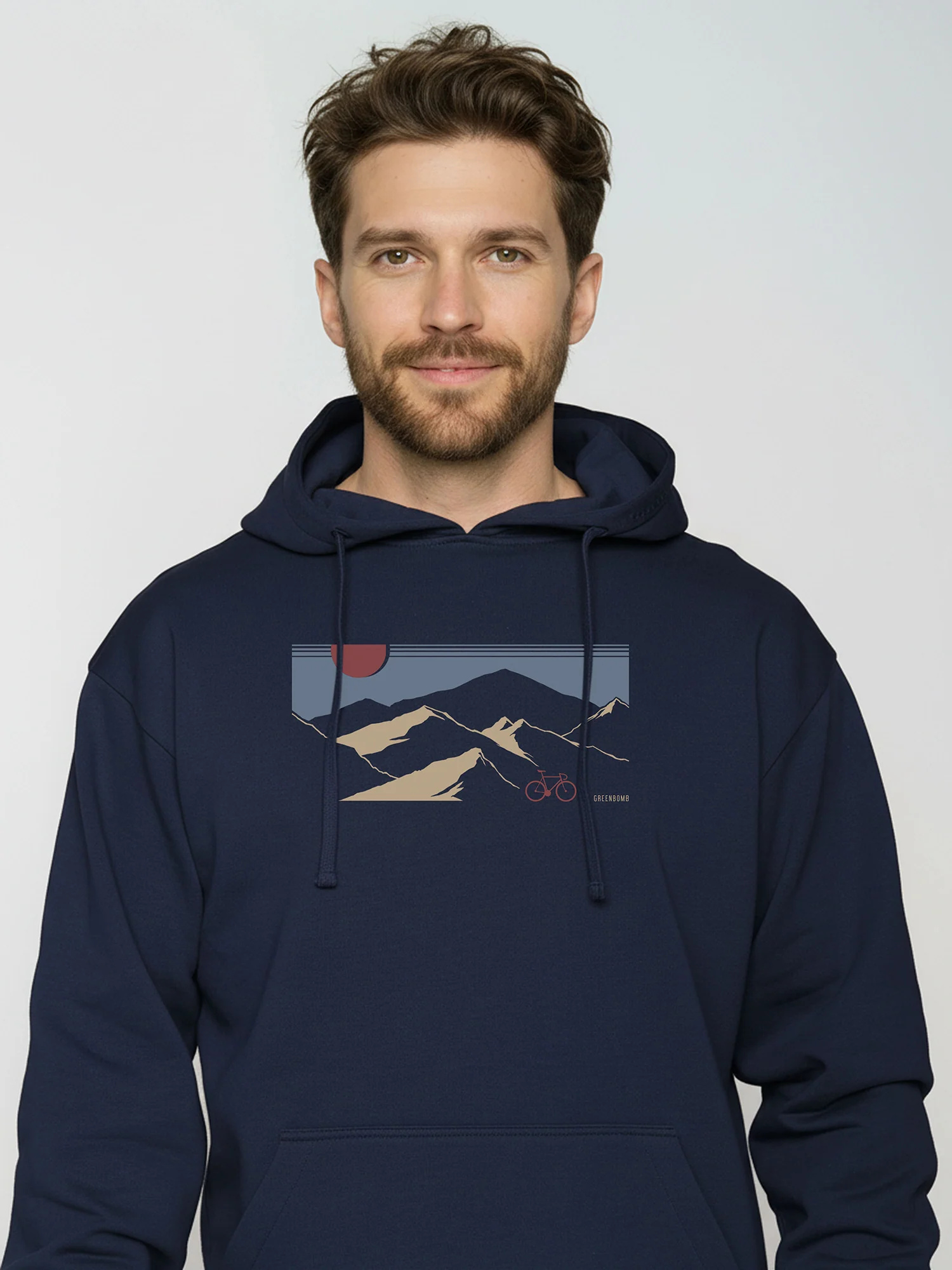 sweat à capuche homme en coton bio GOTS, détail du motif, bleu marine